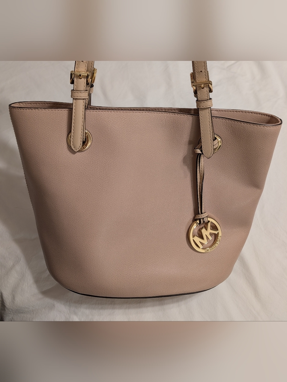 Michael Kors Ballet Pink & Tan Leather Jet Set Style Open Top Tote Purse - Picture 2 of 6